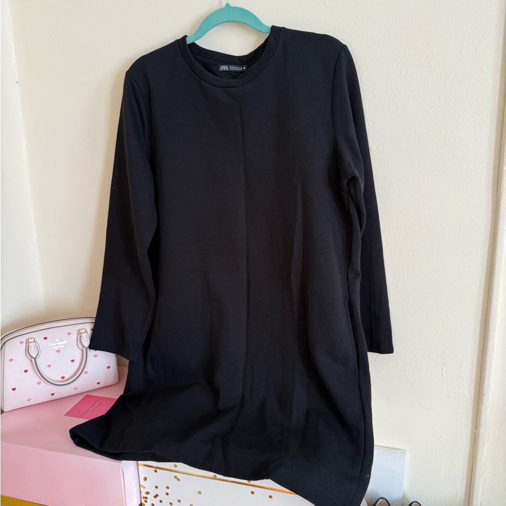 Zara Classic Black Top